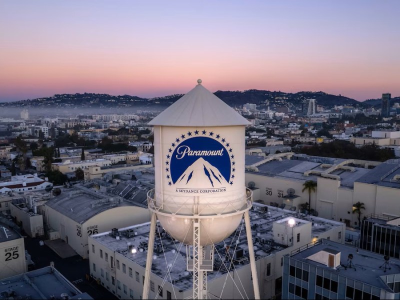 Más de 1,000 estrellas de Hollywood rechazan que Paramount controle Warner&nbsp;Bros